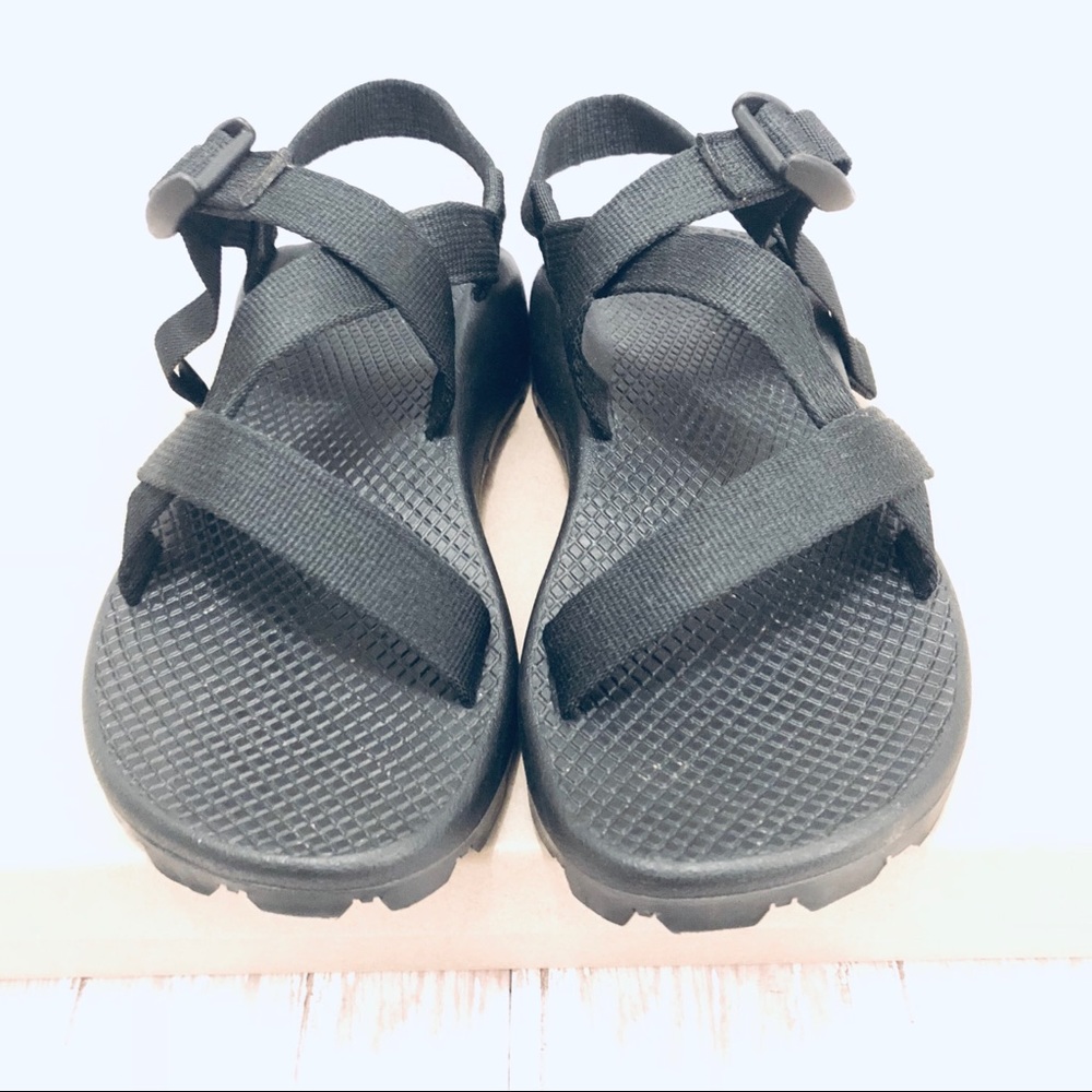 Women’s Z/1 Classic Chaco Black Sandals